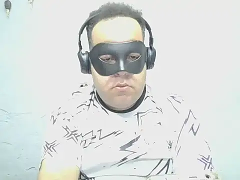 UrsoBissexualPauGrosso online show from 03/23/26, 03:06