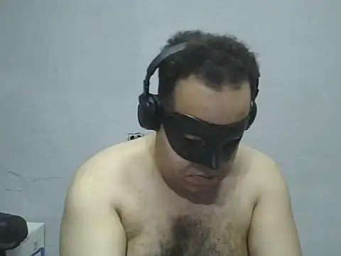 UrsoBissexualPauGrosso online show from 04/07/26, 01:29