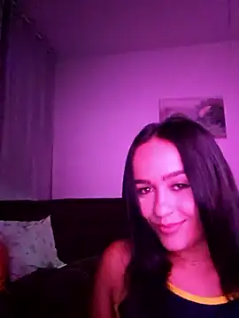 MALEVOLAFIUMARI66768 online show from 02/28/26, 12:54