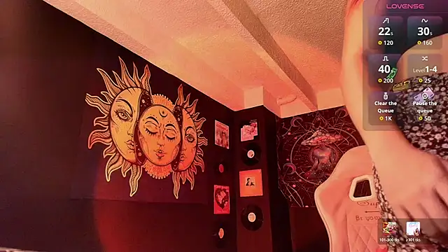 softnicol  online show from 04/08/26, 10:11