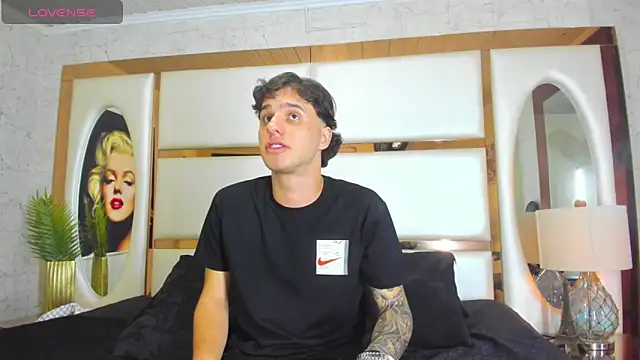 EXCLUSIVE8 online show from 03/15/26, 02:13