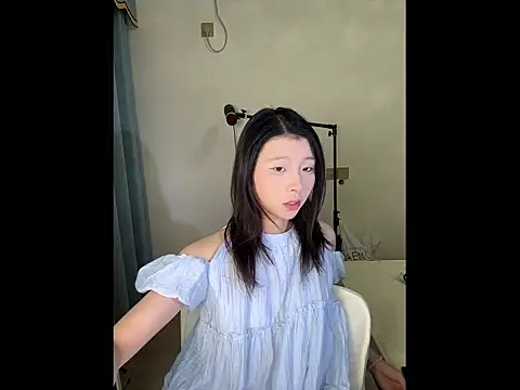 Y--F--LOVE online show from 03/31/26, 03:14