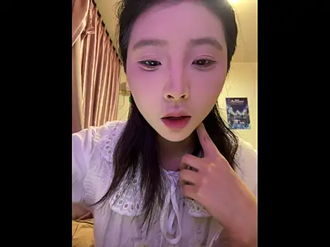 Snapshot of Y--F--LOVE chatting on 02/28/26, 04:17 Y--F--LOVE online show from 02/28/26, 04:17