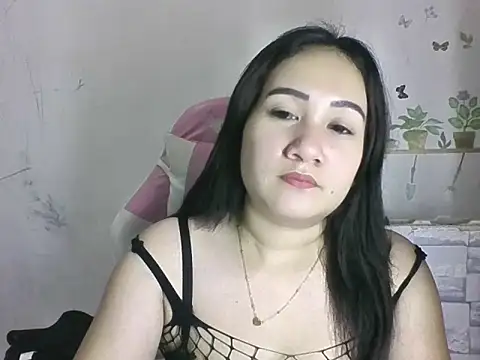 missrica13 online show from 03/25/26, 11:09