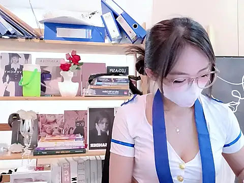 RG Lenalyy online show from 05/15/26, 02:09