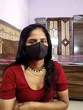 Snapshot of chandan19812 chatting on 05/18/26, 07:24 chandan19812 online show from 05/18/26, 07:24