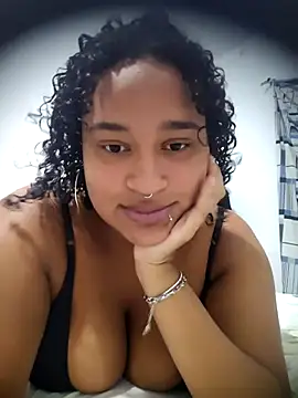 Snapshot of DaniS_C chatting on 03/03/26, 09:55 DaniS C online show from 03/03/26, 09:55