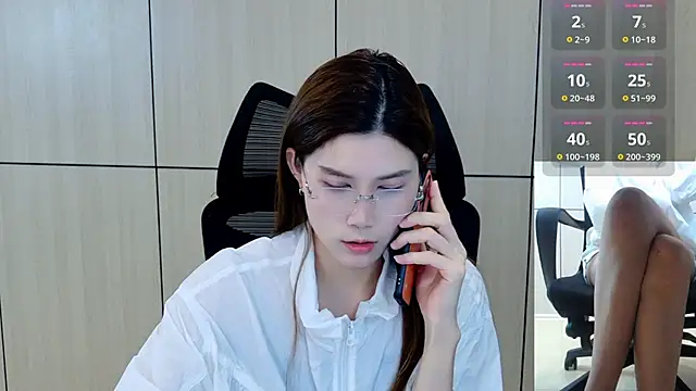 Snapshot of zhen-68 chatting on 07/09/26, 06:25 zhen-68 online show from 07/09/26, 06:25
