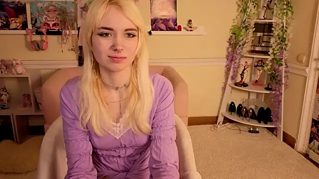 Snapshot of Iris_Ivory chatting on 02/28/26, 07:19 Iris Ivory online show from 02/28/26, 07:19