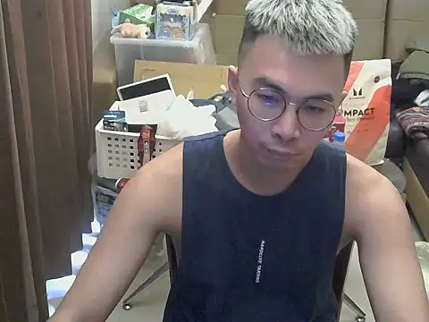 silverwolfwoof online show from 04/05/26, 05:36
