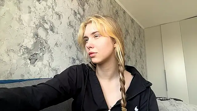 ShariLappas online show from 03/13/26, 01:05