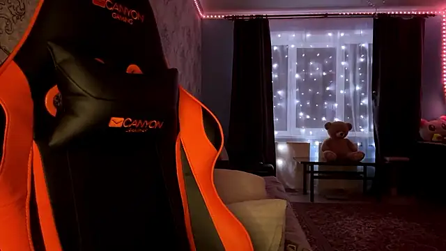 Snapshot of AkikoAnkrom chatting on 03/01/26, 09:26 AkikoAnkrom online show from 03/01/26, 09:26