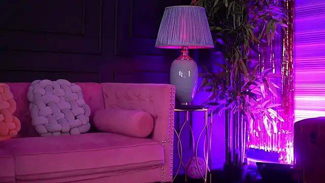 AlessiaNoire online show from 05/10/26, 05:59
