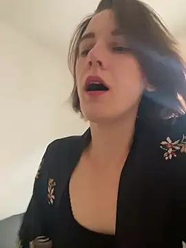 Kamorana online show from 03/10/26, 10:41