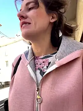 Kamorana online show from 04/14/26, 10:42