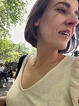 Kamorana online show from 04/18/26, 10:50