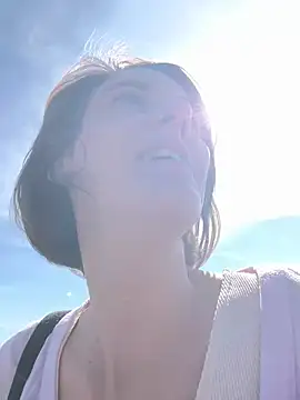 Kamorana online show from 04/05/26, 10:11