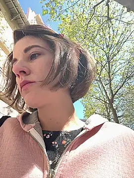 Kamorana online show from 04/04/26, 10:44