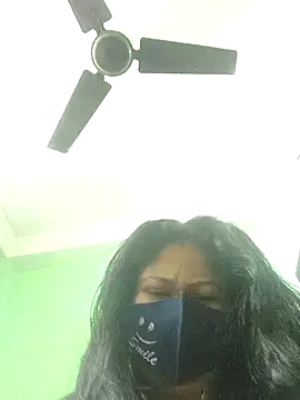 Snapshot of babydollcutyyyyy chatting on 02/27/26, 01:00 babydollcutyyyyy online show from 02/27/26, 01:00