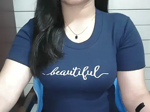 Snapshot of Shruchi chatting on 06/19/26, 06:58 Shruchi online show from 06/19/26, 06:58