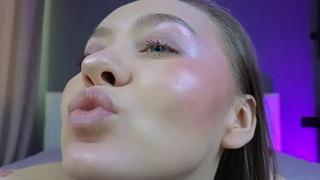 Cute Auggie8 online show from 02/28/26, 08:36