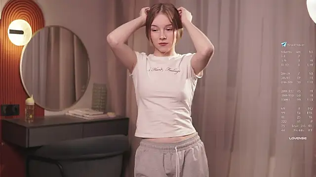 VenaLammo online show from 04/19/26, 06:10