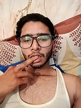 CoralN online show from 03/25/26, 04:23