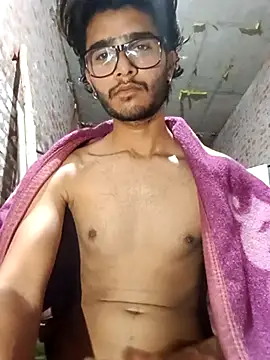 CoralN online show from 03/05/26, 01:57