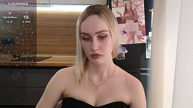 Bella Villen online show from 07/10/26, 08:14