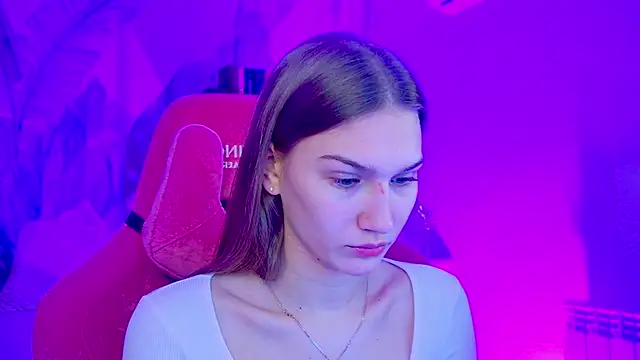 Sweet Emilya online show from 03/10/26, 07:56