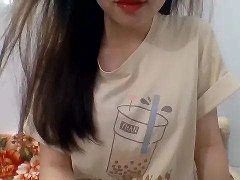 Snapshot of kiraa-007 chatting on 05/14/26, 01:19 kiraa-007 online show from 05/14/26, 01:19