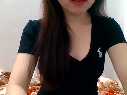 Snapshot of kiraa-007 chatting on 05/27/26, 02:02 kiraa-007 online show from 05/27/26, 02:02