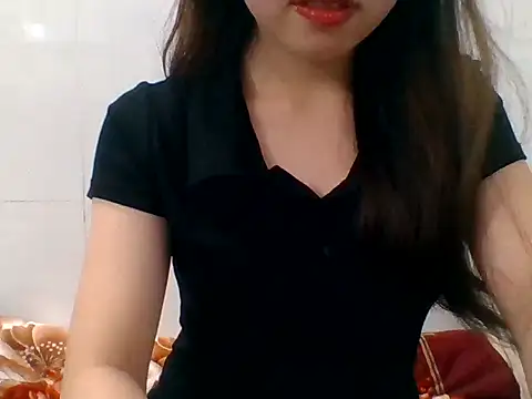 Snapshot of kiraa-007 chatting on 06/09/26, 02:07 kiraa-007 online show from 06/09/26, 02:07