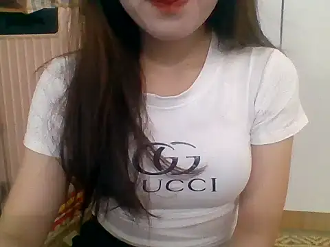 kiraa-007 online show from 04/10/26, 04:36