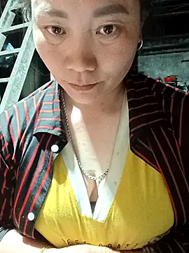 Snapshot of Lindxx-hot chatting on 03/01/26, 02:06 Lindxx-hot online show from 03/01/26, 02:06