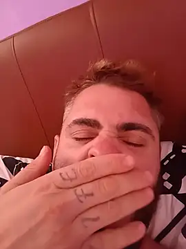 RaduuuxXx online show from 07/21/26, 01:01
