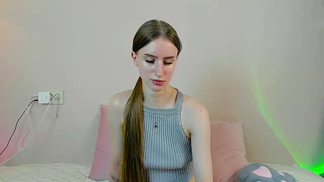 EllieRough online show from 05/04/26, 05:38