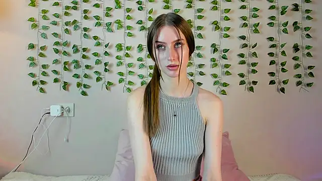 EllieRough online show from 05/30/26, 03:28