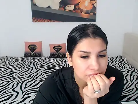 NickyHotXO online show from 03/16/26, 05:44