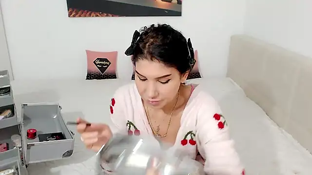 NickyHotXO online show from 04/03/26, 04:52