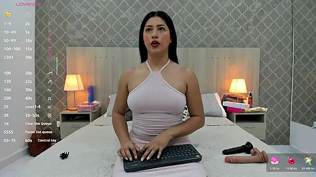 martina ayala online show from 03/21/26, 11:25