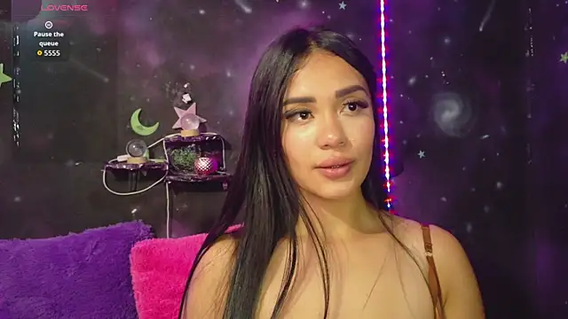 ValentinaRojass  online show from 05/14/26, 04:48