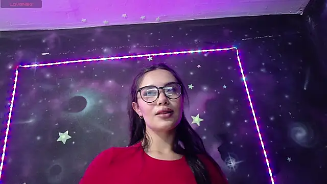 ValentinaRojass  online show from 04/23/26, 05:25