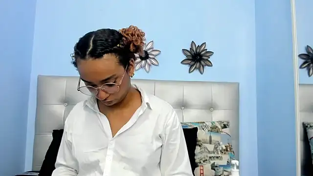 Saray sexylove online show from 04/09/26, 11:49