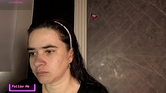 Snapshot of _VALERIAGOMEZ chatting on 06/19/26, 12:33 VALERIAGOMEZ online show from 06/19/26, 12:33