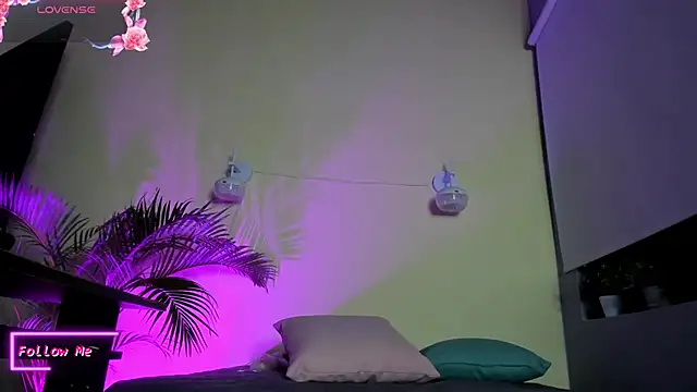  VALERIAGOMEZ online show from 03/13/26, 11:04