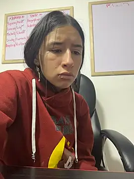 Snapshot of LilyRossi_ chatting on 07/10/26, 12:49 LilyRossi online show from 07/10/26, 12:49