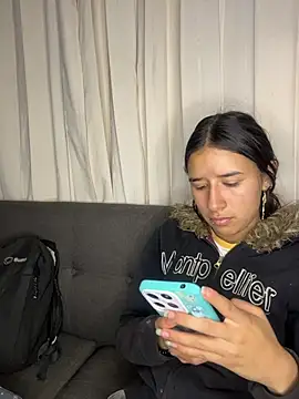 Snapshot of LilyRossi_ chatting on 07/11/26, 12:49 LilyRossi online show from 07/11/26, 12:49