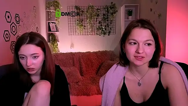 chloe ley online show from 05/19/26, 01:56