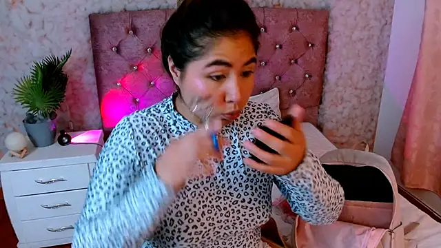 Sofiazaf  online show from 03/03/26, 12:23